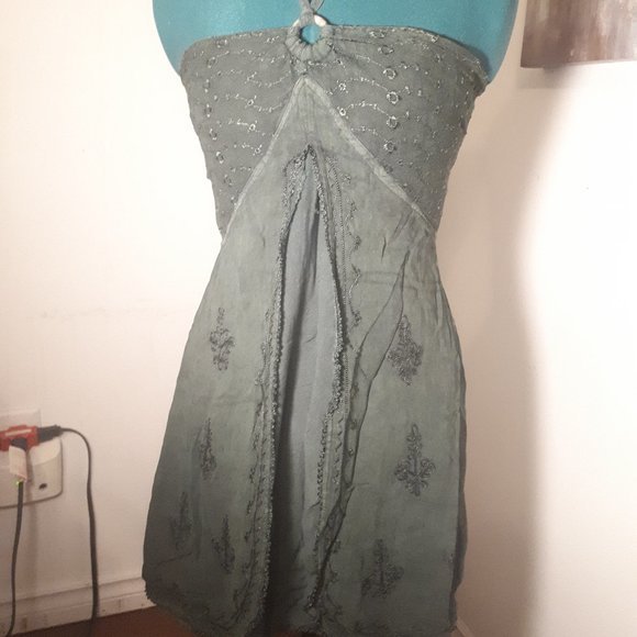 Green Halter Dress - Picture 2 of 6